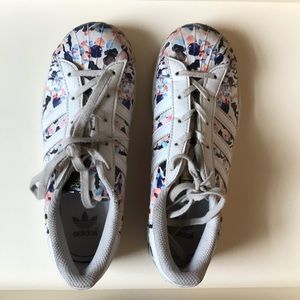 Girls adidas sneakers (ortholite)